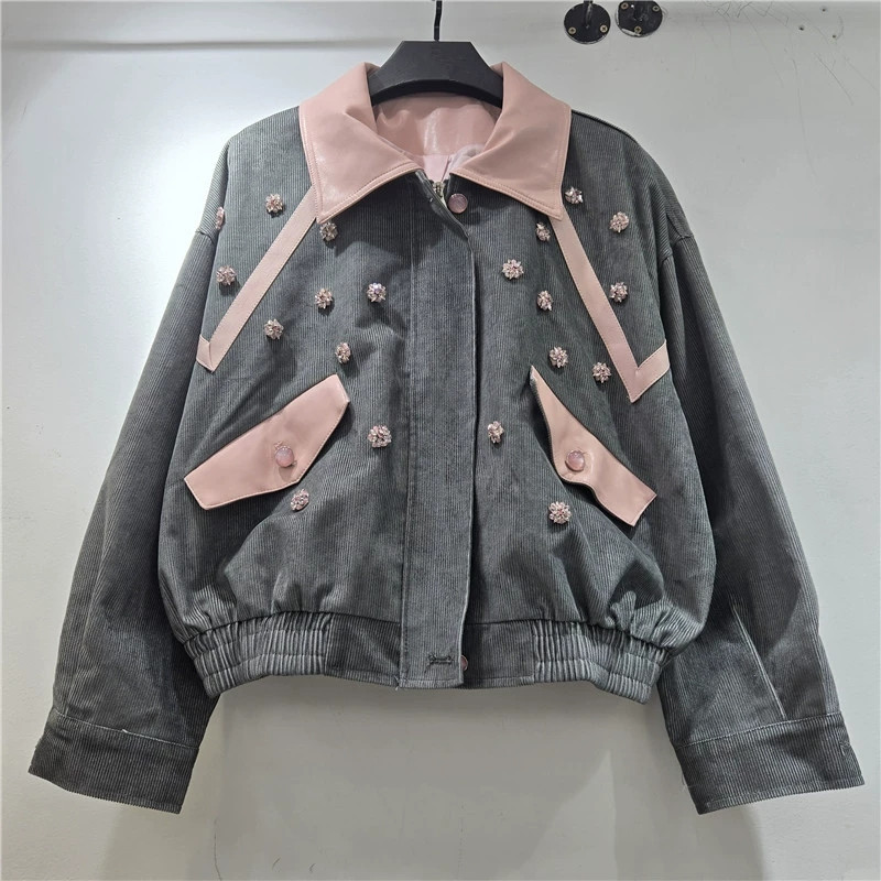 Leatherwork Flowers - Chaqueta de pana con flores bordadas