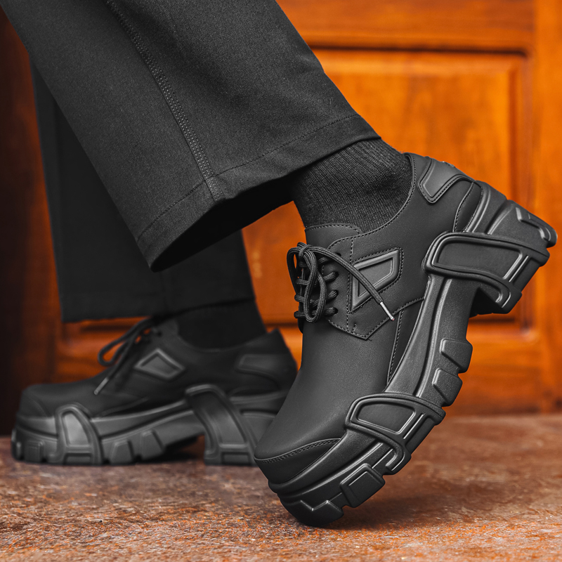 Leather Work Dress - Zapatos de cuero con plataforma para