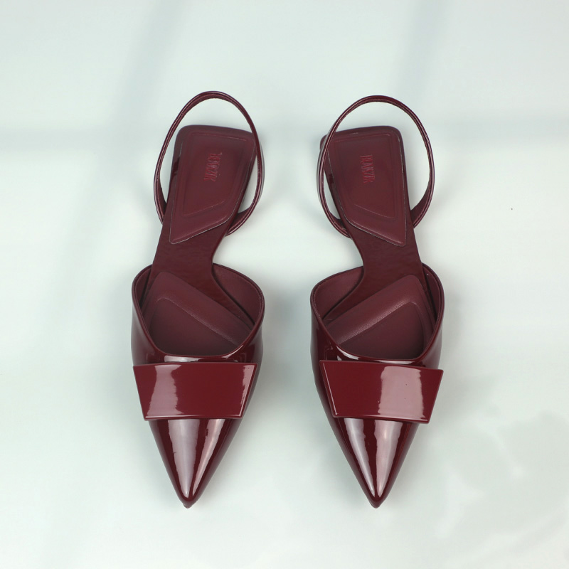 Sandalias planas de charol de  - Leather Work Dress reseña y precio