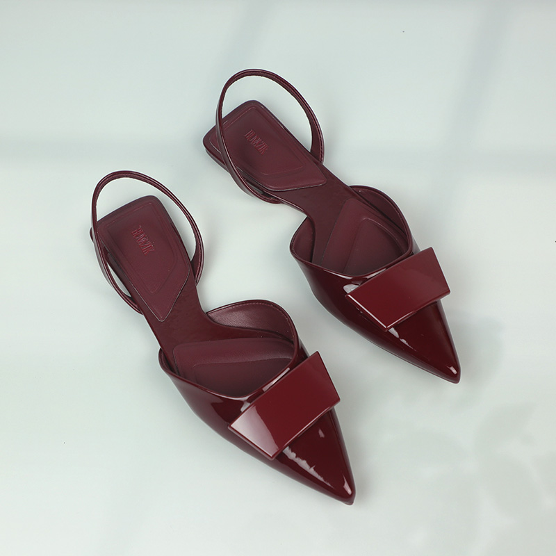 Sandalias planas de charol de  - Leather Work Dress reseña y precio