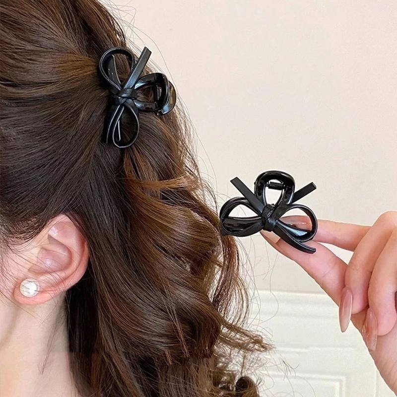 2 pinzas de pelo pequeñas con  - Leatherwork Pony reseña y precio